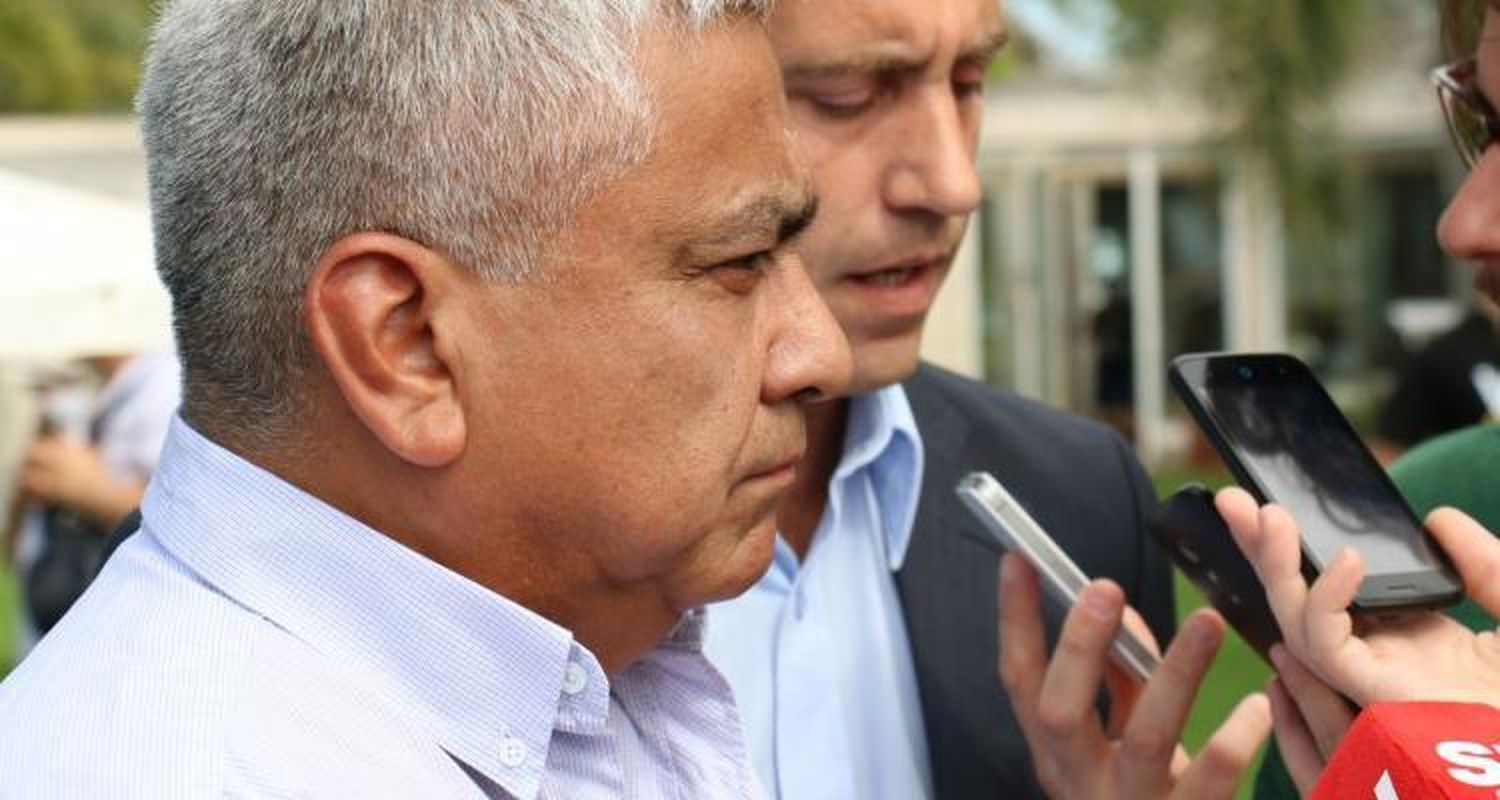 Salazar se reúne en San Nicolás con los ministros Cabrera y De la Torre