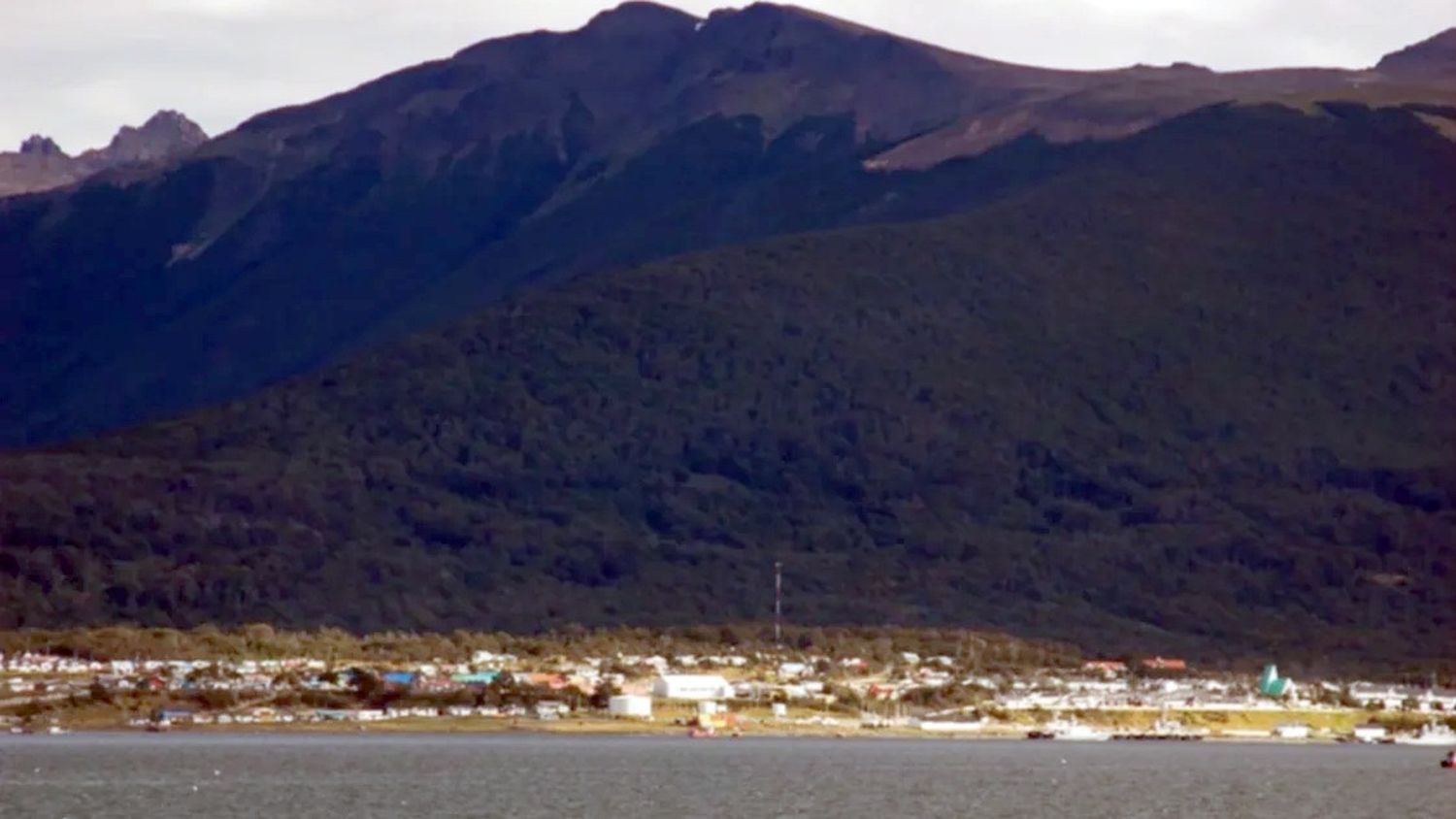 Chile levantó la alerta de tsunami en Magallanes pero mantiene el estado de precaución en zonas costeras