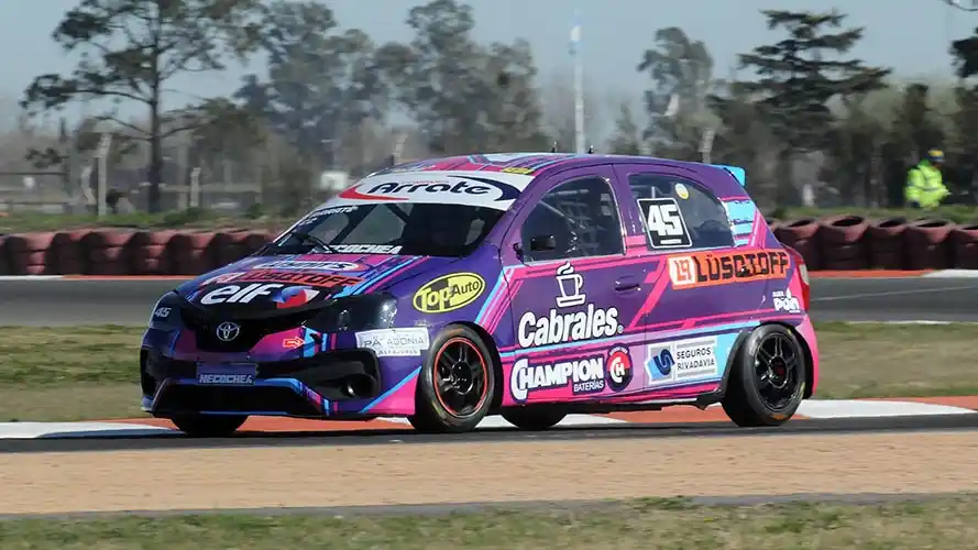Feliz retorno de Lilo Arrate con Toyota, al Turismo Nacional