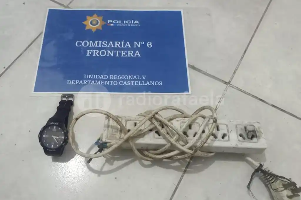 Un vecino le avisó que estaban robando en su domicilio: tras una requisa, recuperaron algunos elementos