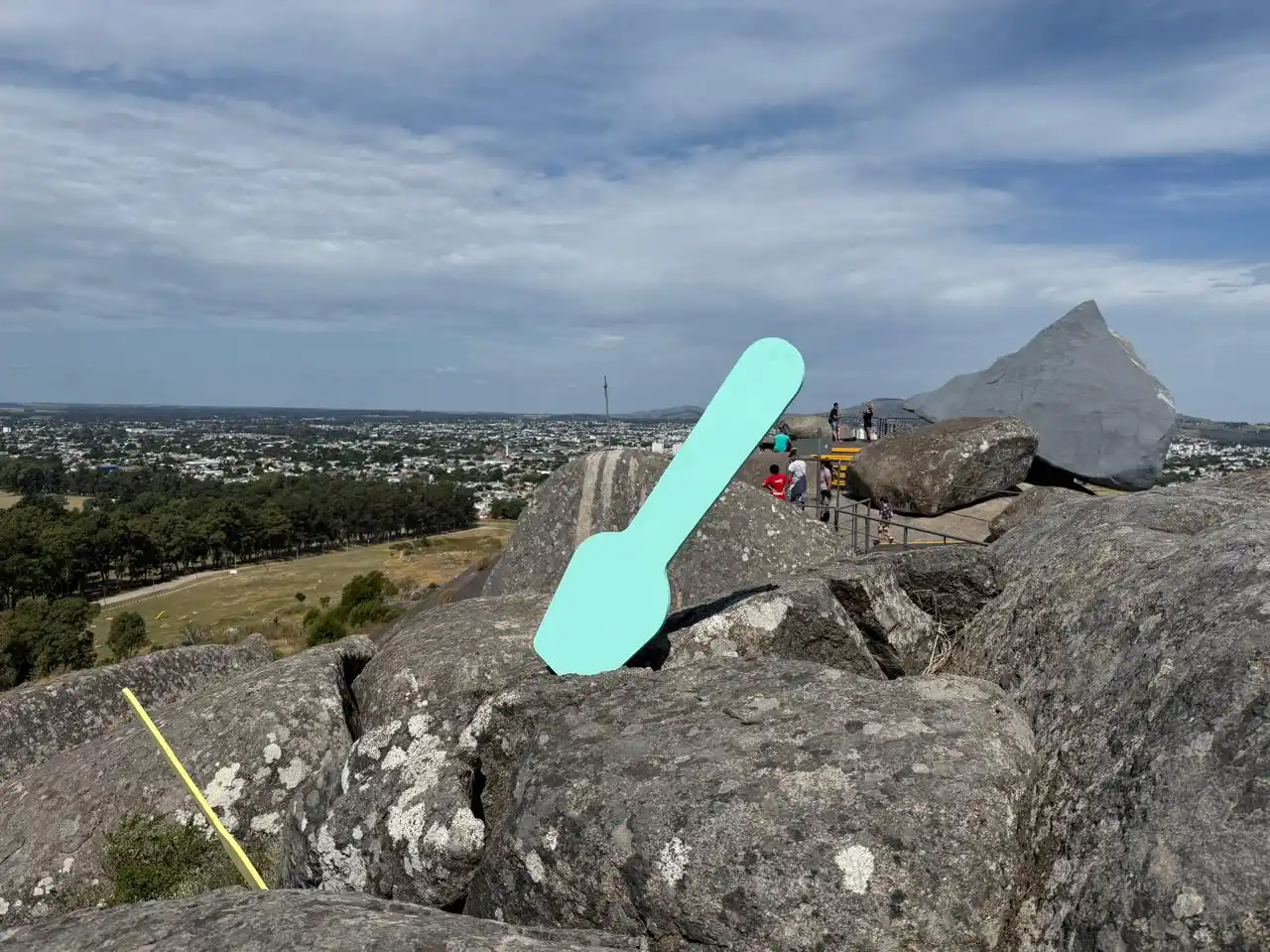 La intervención fue otra de las iniciativas en el marco del proyecto Helado de Piedra Movediza.