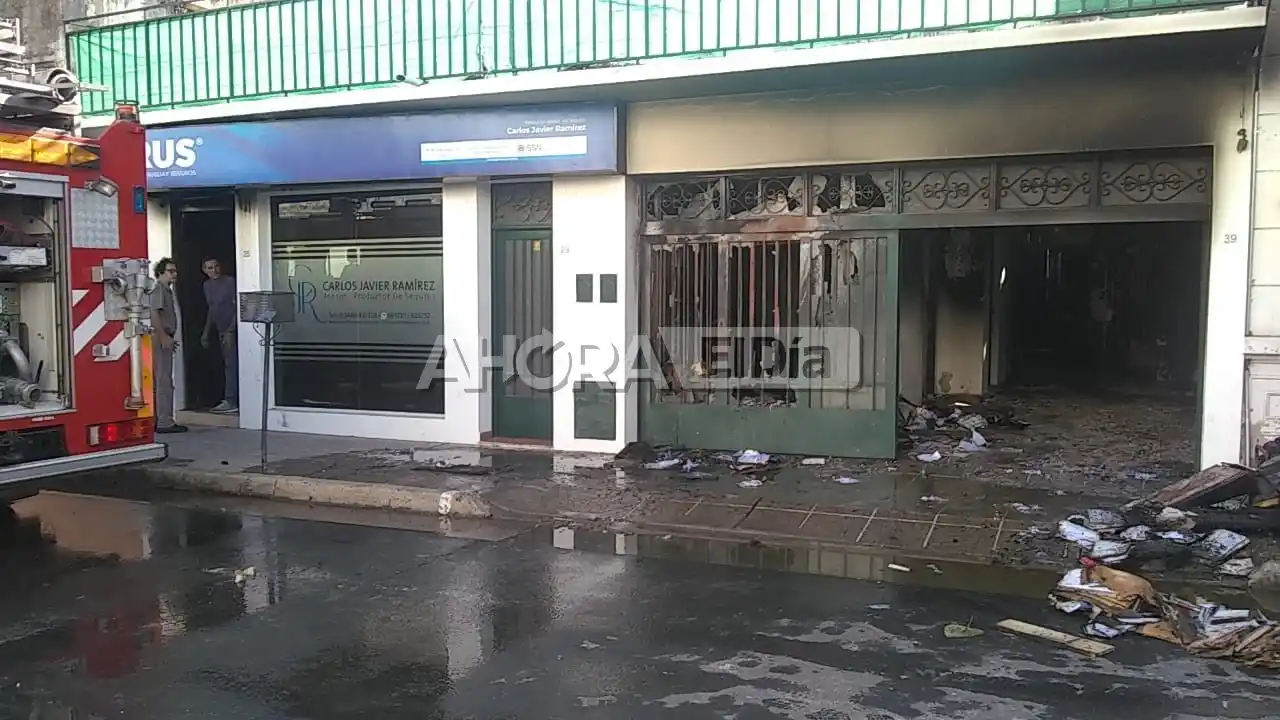 incendio casa ayacucho y urquiza - 2