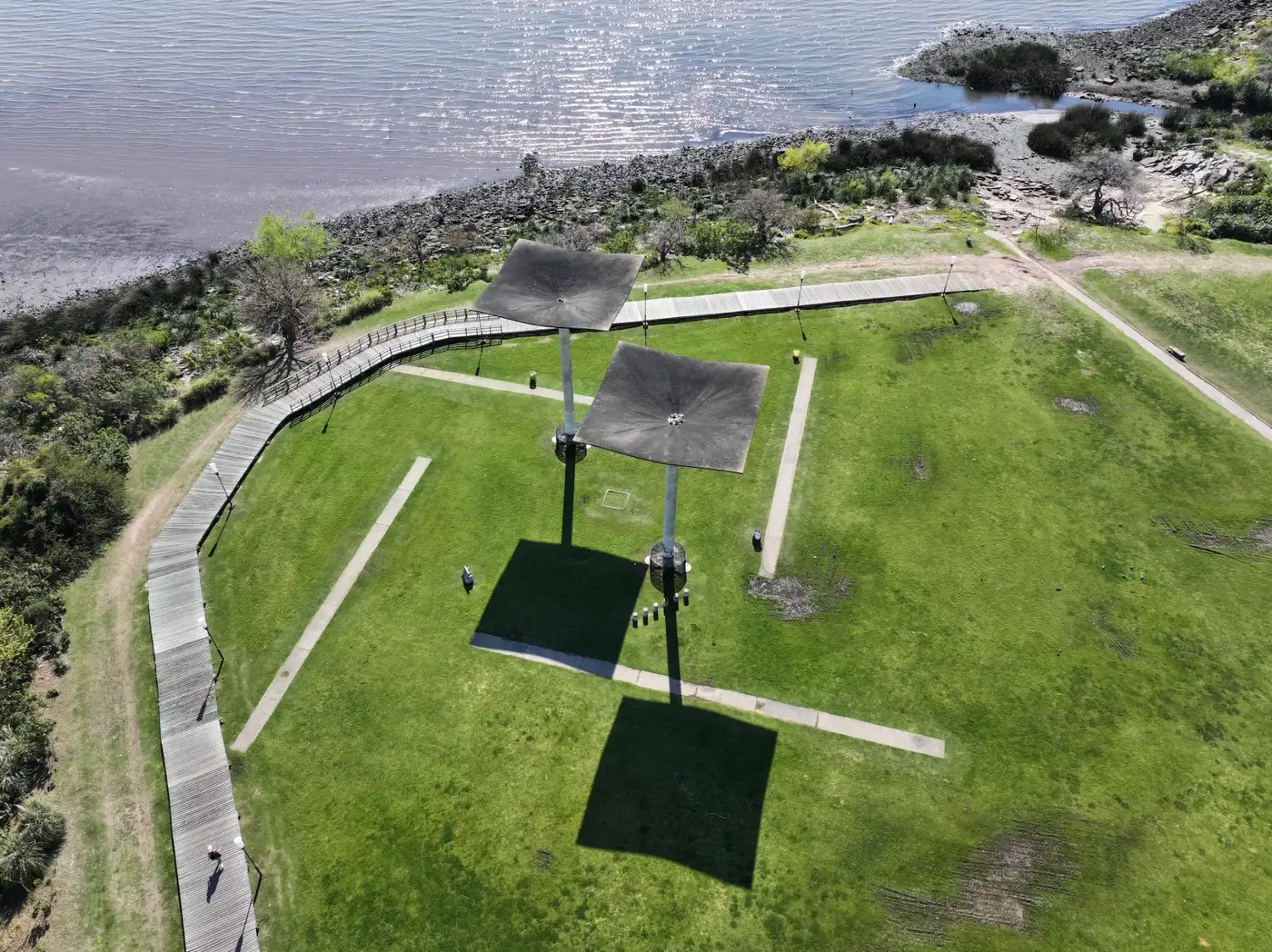 monumento fin del milenio pelotas