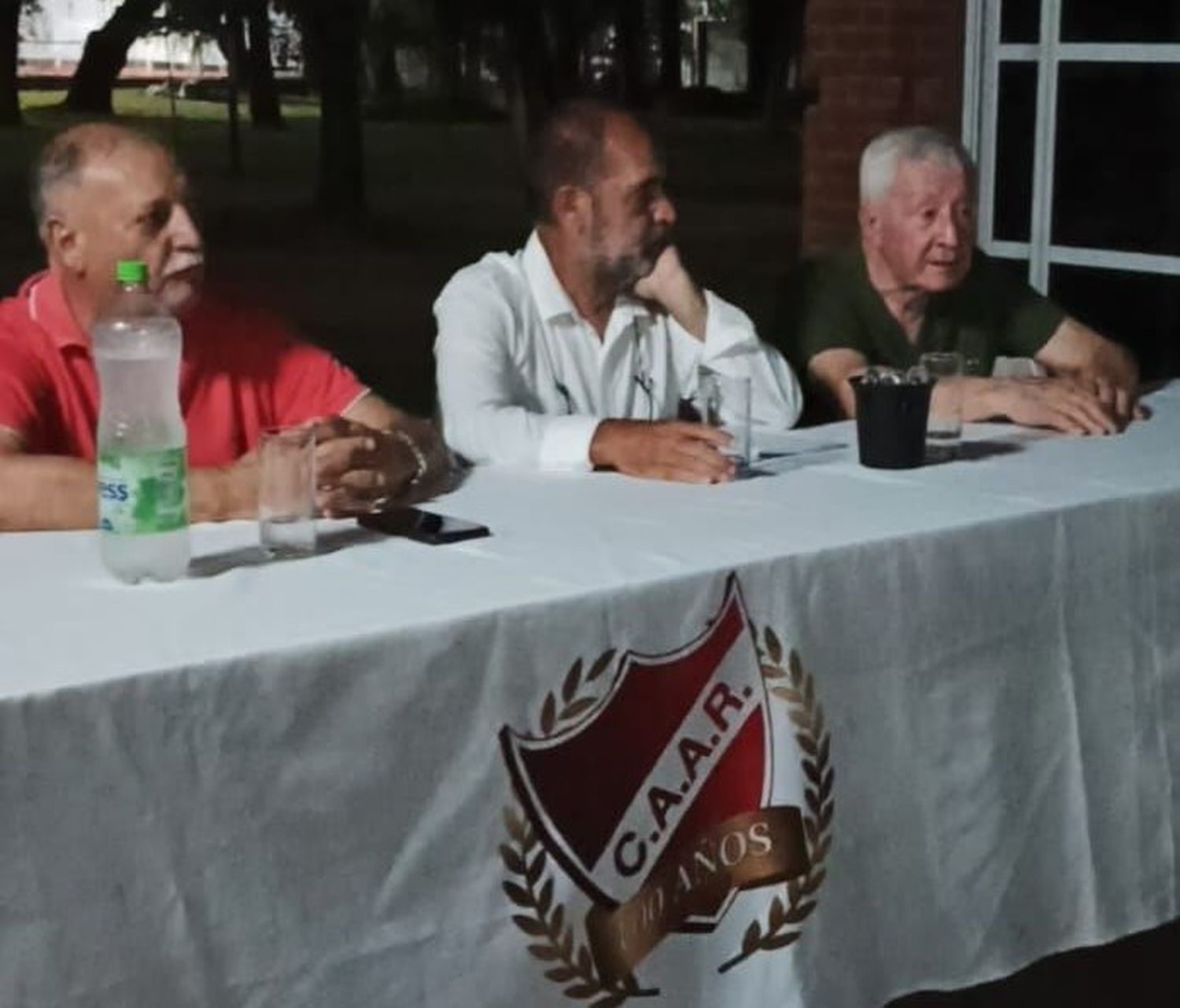 Presentaron el libro: “Adelante, más de un siglo de historia”