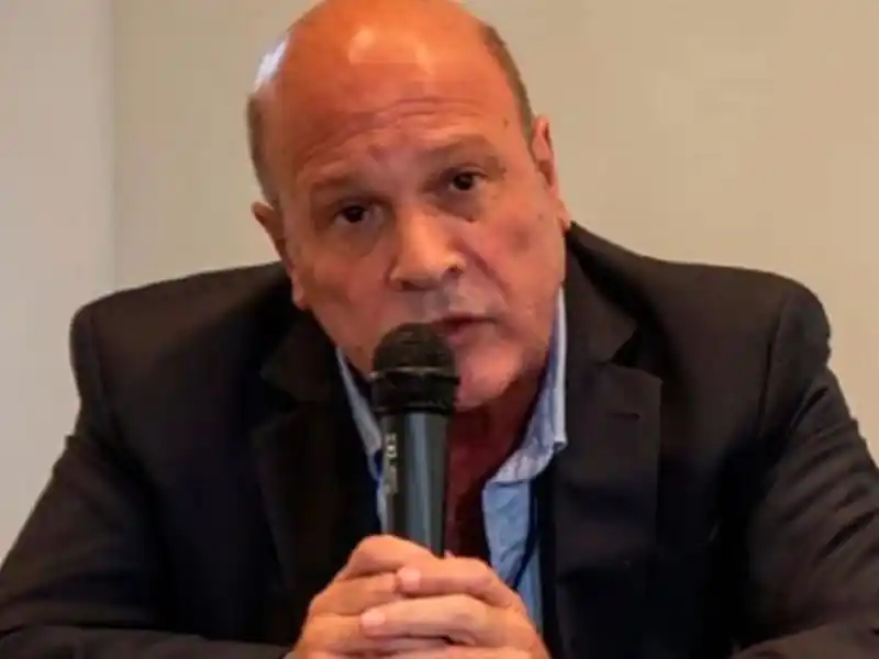 Pagliotto (UCR Activa) en Gualeguay: “La Libertad Avanza es nuestro límite infranqueable”