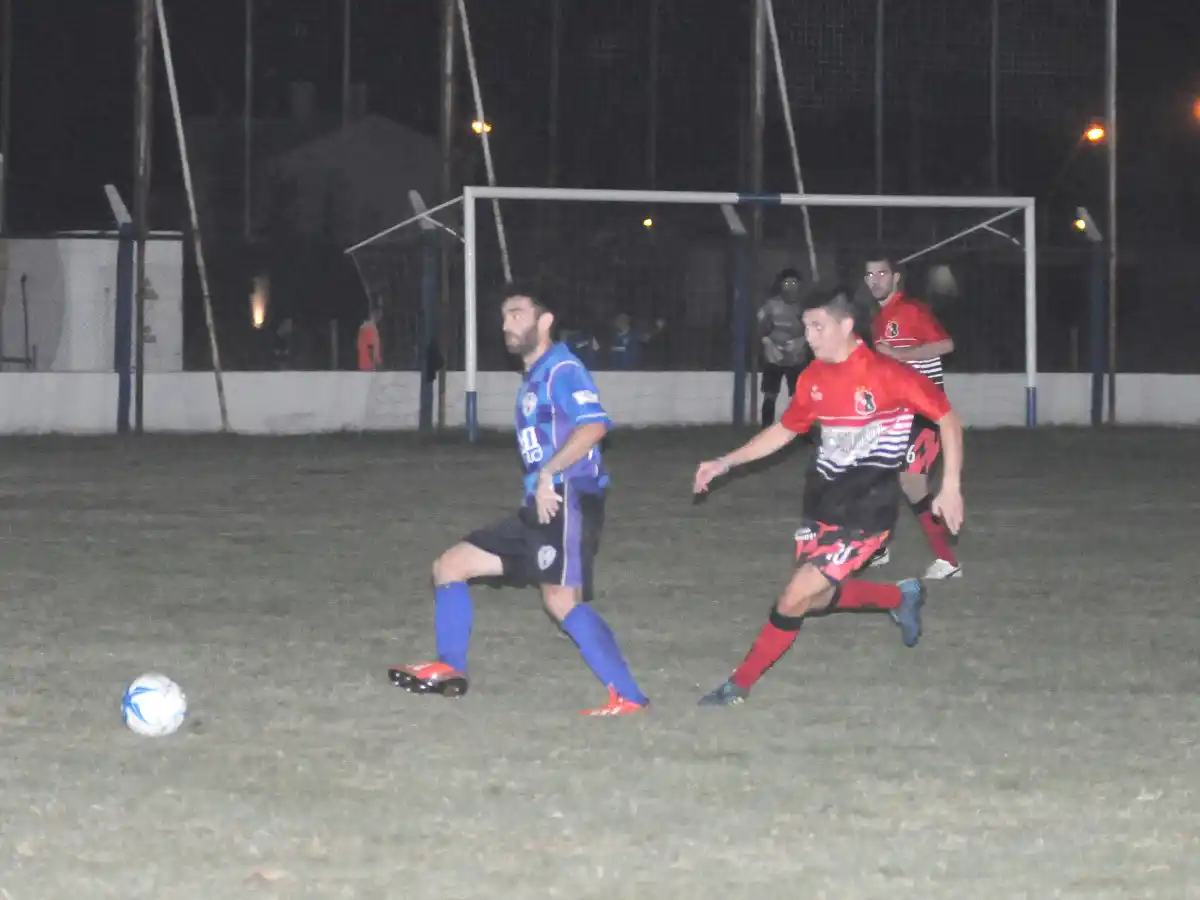 El “Pingüino”, fuerte en su casa