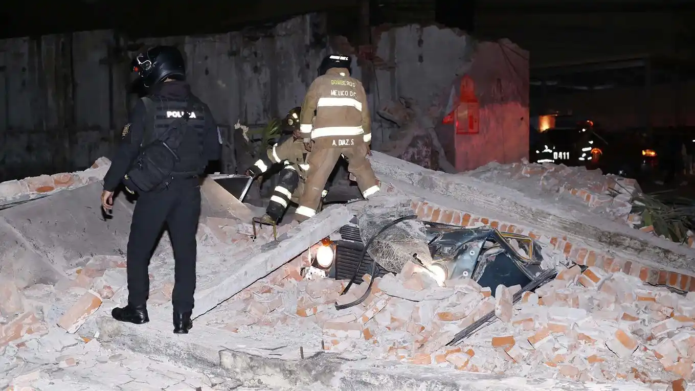 México: al menos 58 muertos por un terremoto de magnitud histórica