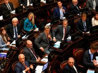 El Senado tratará hoy Ficha Limpia, tras semanas de operaciones entre LLA y el PRO