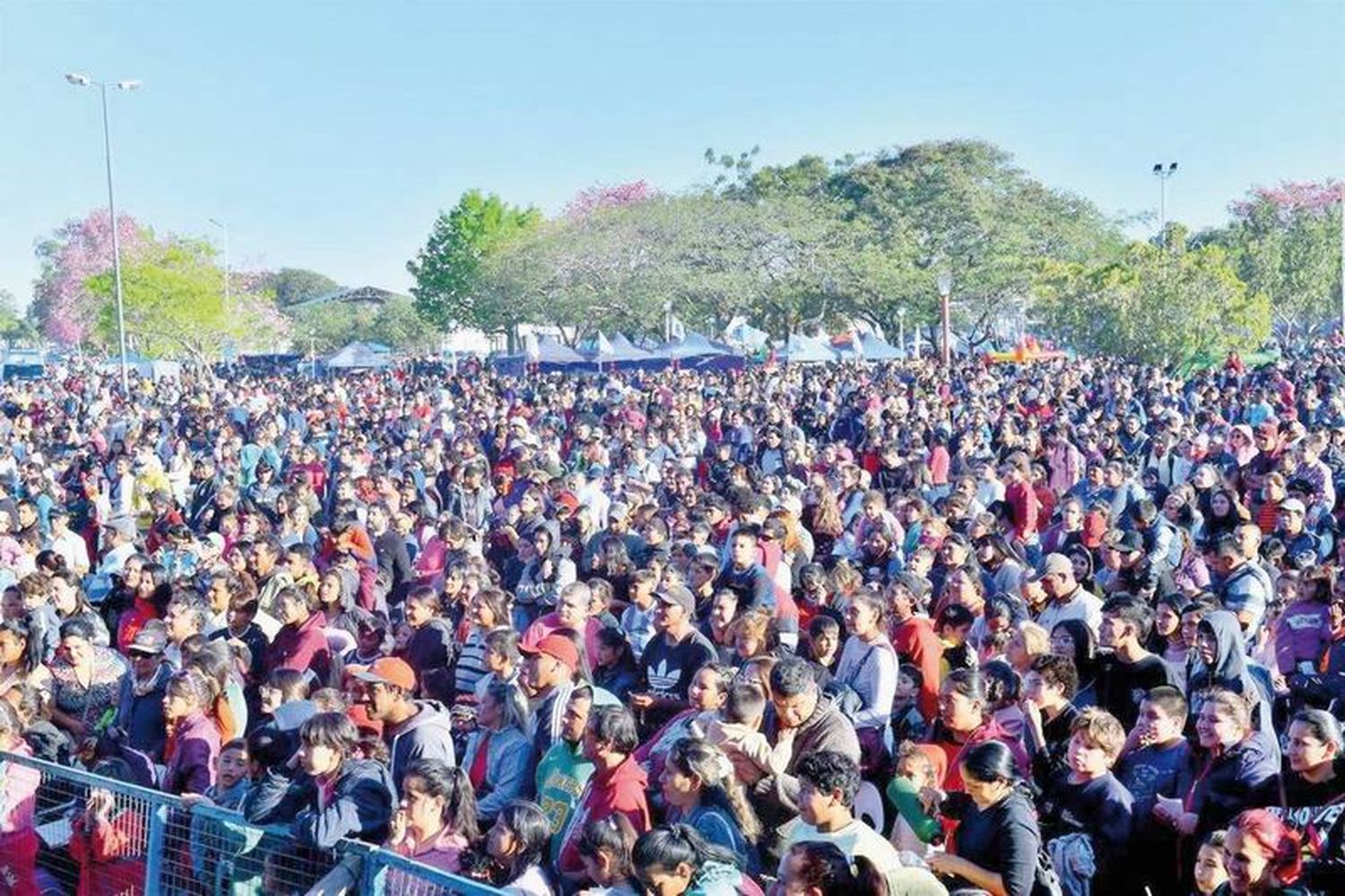 Multitudinario cierre del Mes de las Infancias