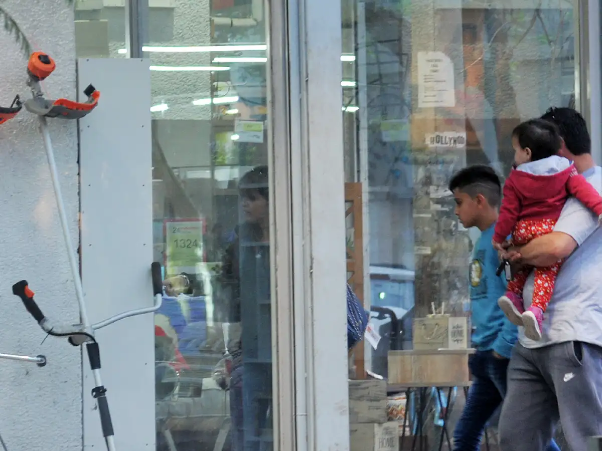Comercio acordó un adelantamiento de la paritaria