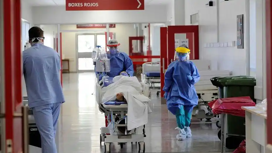 Informaron 19.256 casos y 466 muertos en las últimas 24 horas