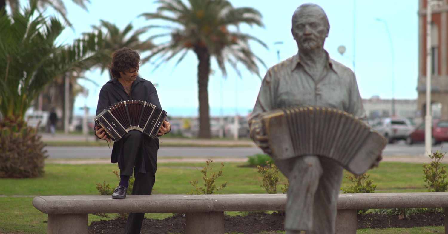 Presentaron el sello "Piazzolla es Mar del Plata 2017"