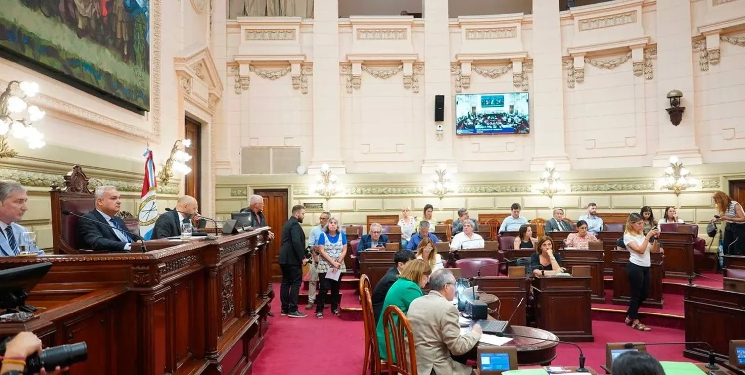 La última sesión en Diputados, previo al recambio de bancas.