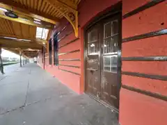Volvieron a vandalizar la Estación y desde el Municipio se busca reforzar la seguridad en la zona