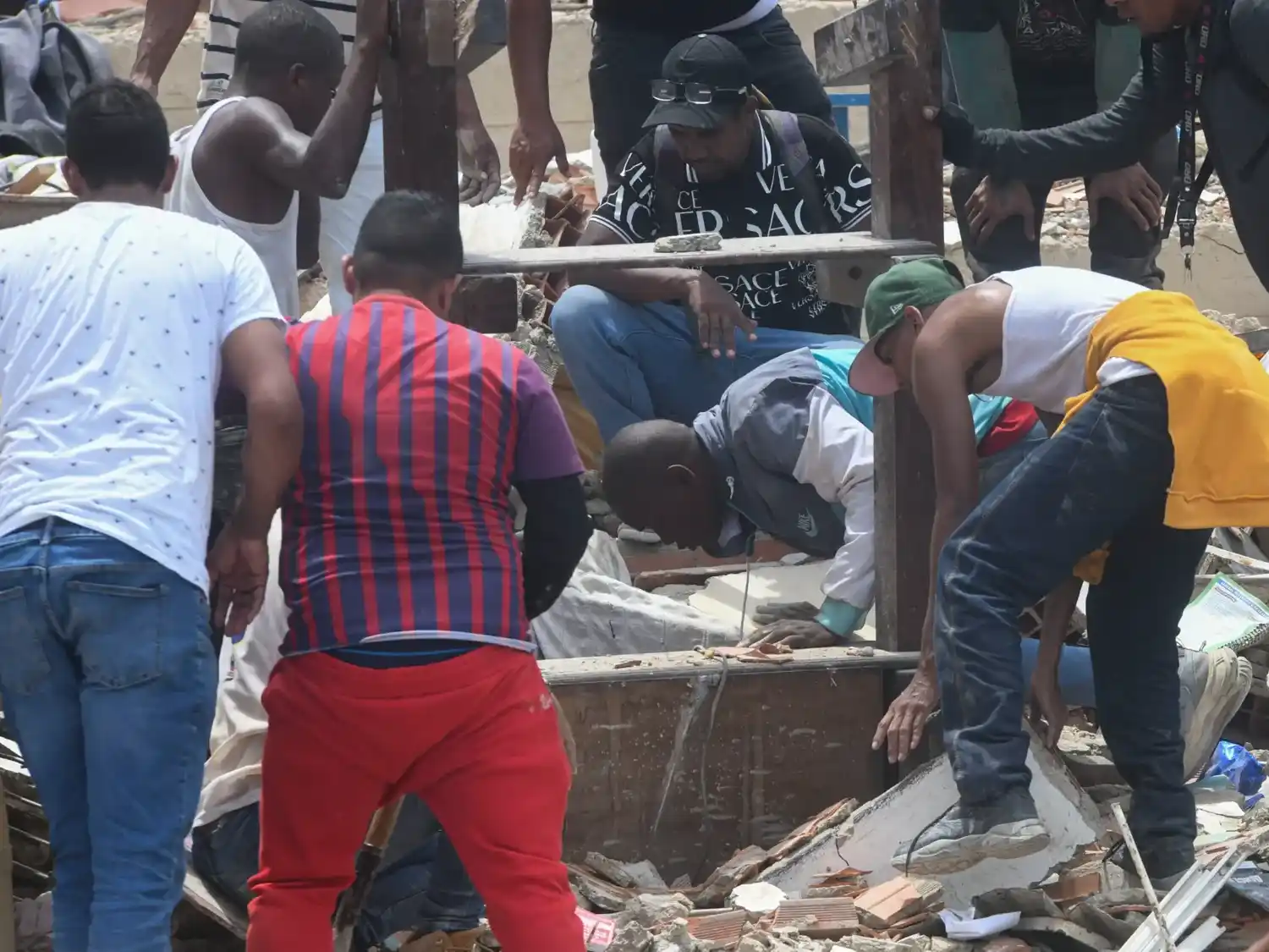 Devastadores sismos provocaron al menos 188 muertos en Venezuela