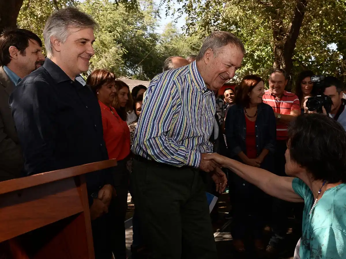 La discusión por la residencia de Llaryora, una pelea que llegaría al TSJ