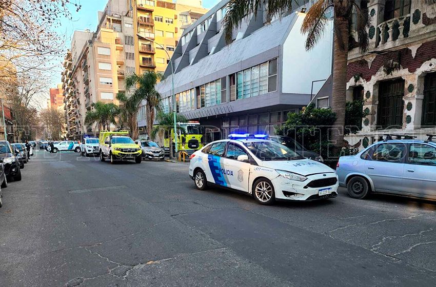 Momentos de tensión en tradicional hotel céntrico por un incendio en un salón