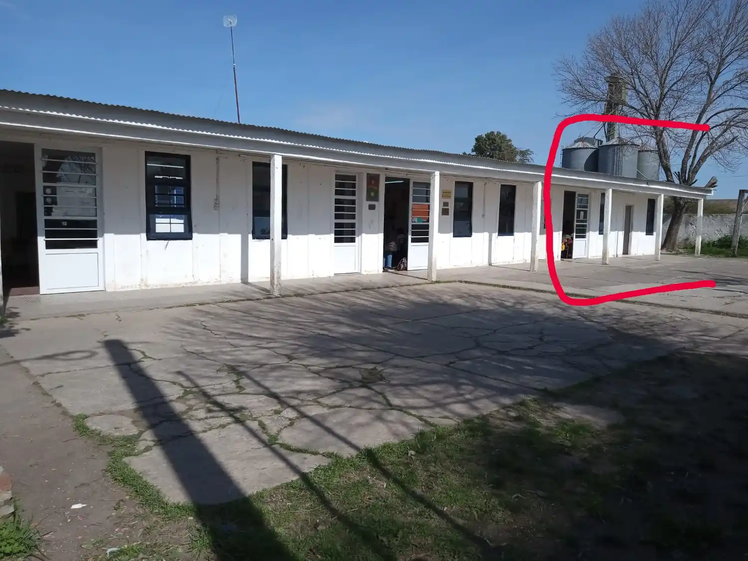 Puerto Ruiz: Preocupación por las condiciones edilicias de la escuela