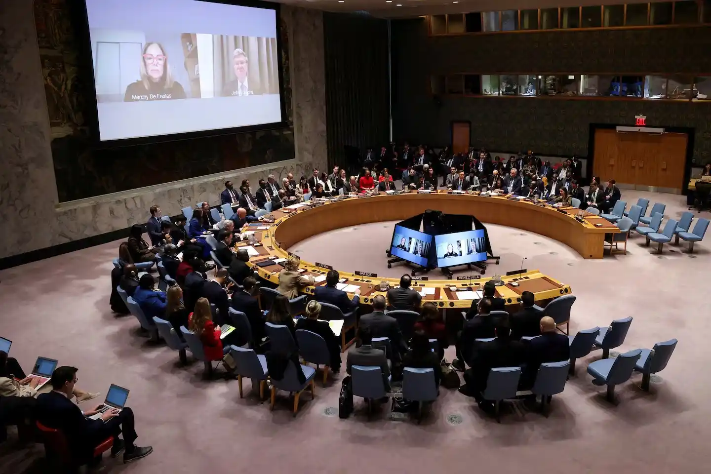 Cumbre del Consejo de Seguridad de la ONU por la intervención estadounidense y la detención del líder chavista, Nicolás Maduro, y su esposa Cilia Flores. (Foto: Reuters - Brendan McDermid)