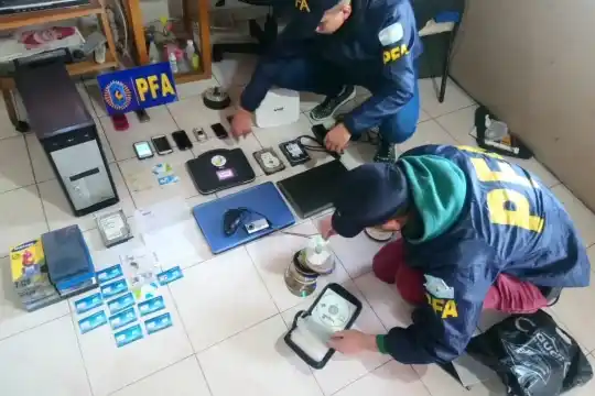 Detienen en San Isidro a hombre acusado de grooming a una adolescente de España