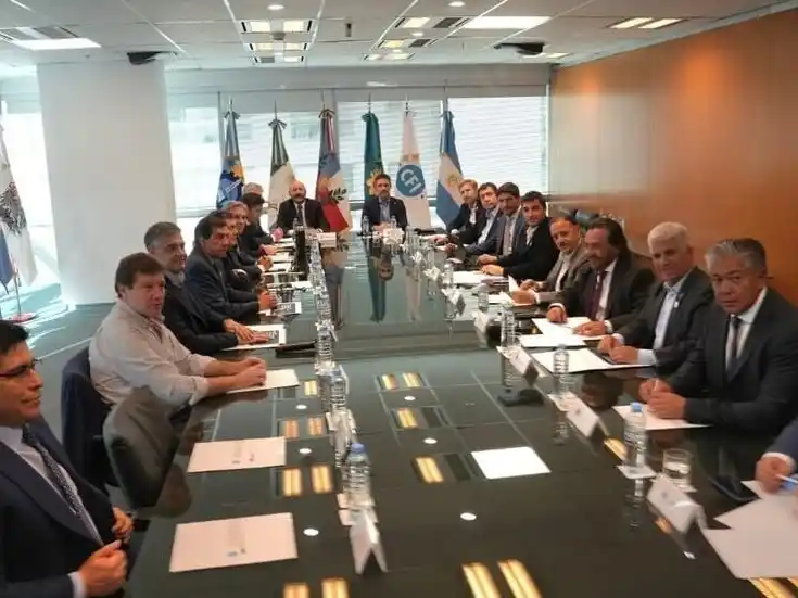 Los gobernadores avanzaron con un proyecto de coparticipación