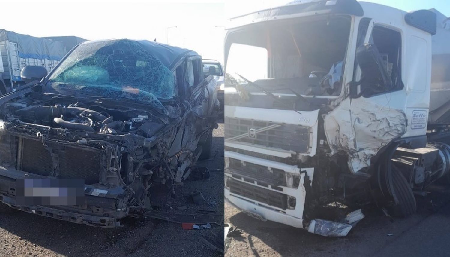 Fuerte colisión en cruce de rutas 7 y 33: un conductor herido