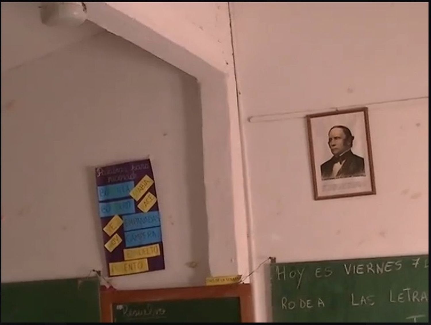 Grabaron un vídeo para mostrar la precariedad en que funciona una escuela de islas