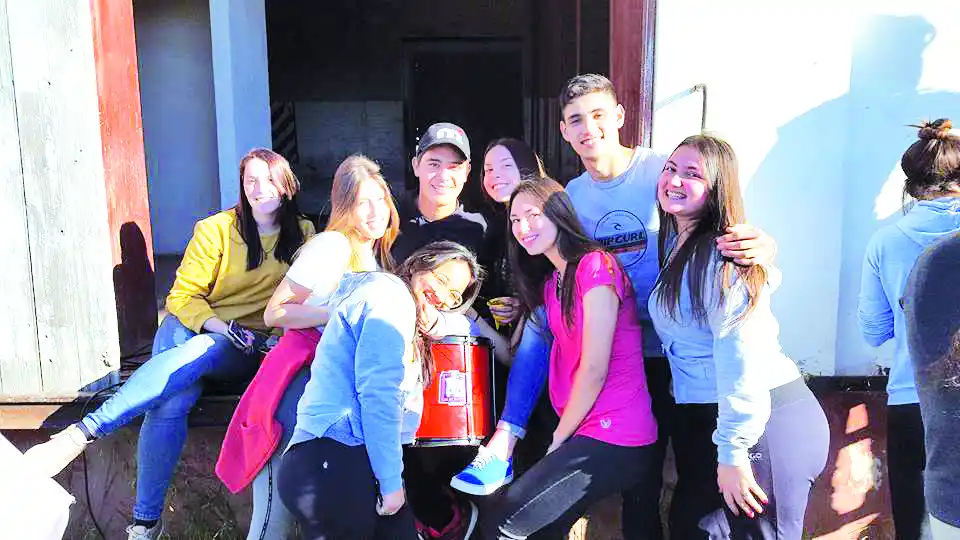 Con entusiasmo y participación culmina la fiesta de la juventud