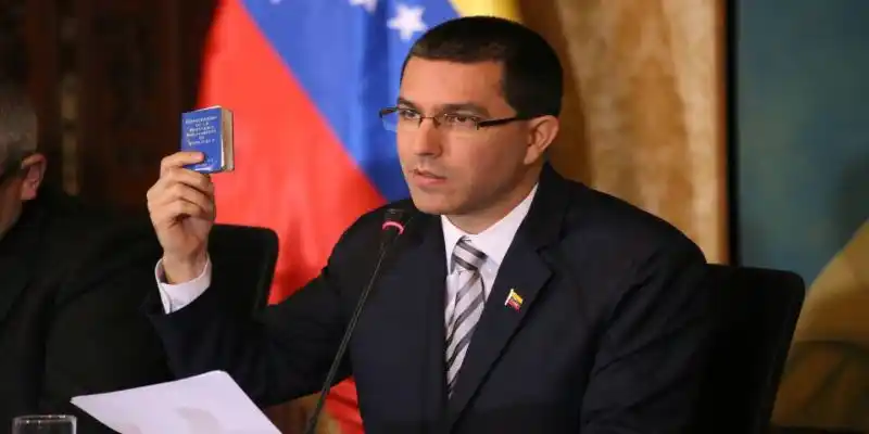 Arreaza denuncia nueva «agresión» de EE.UU. a Irán y Venezuela