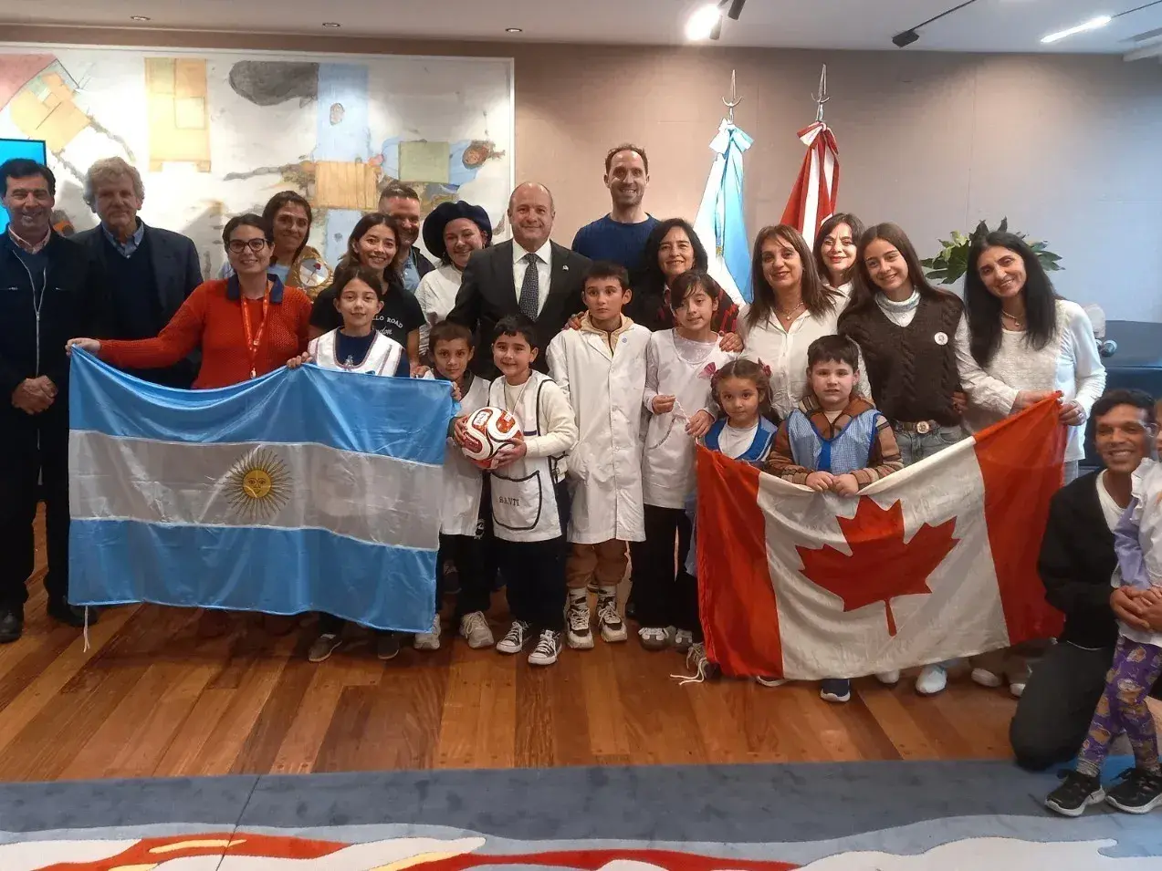 Lazos. Culturales entre Lobería y Canadá
