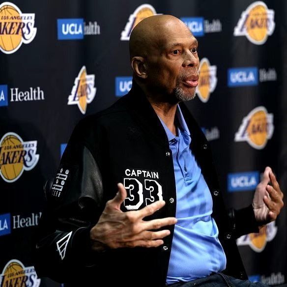 ¿Cómo está Kareem Abdul-Jabbar tras su fractura?