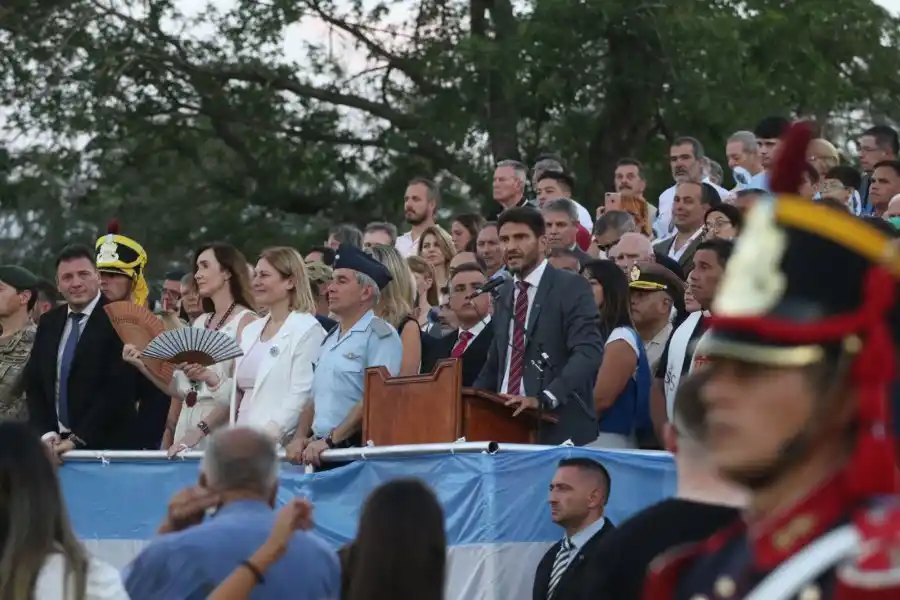 Pullaro en San Lorenzo: “Queremos ser la locomotora del cambio para lograr la libertad y la igualdad”