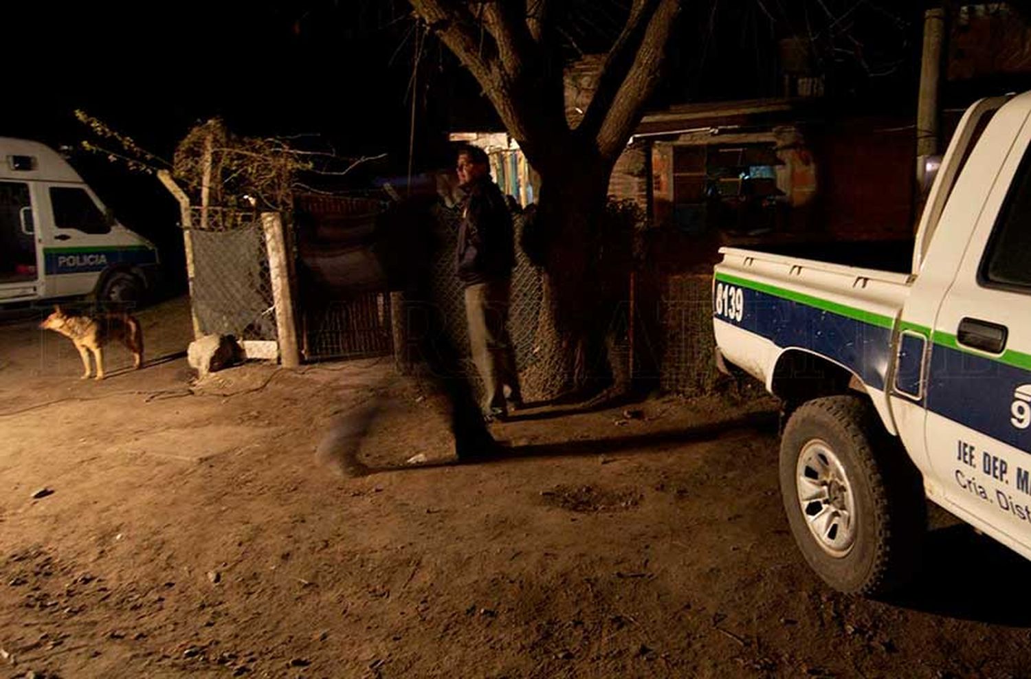 Se multiplica la policía en la calle para dar con el asesino del barrio Las Heras