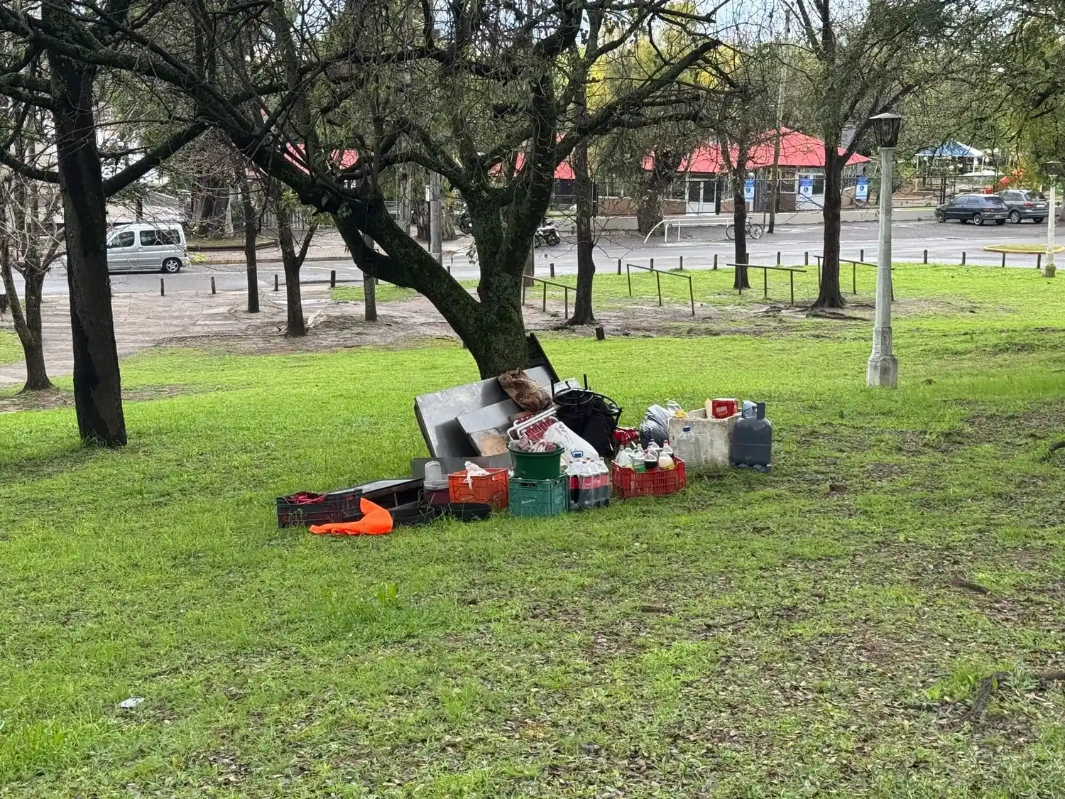 Volvó un carribar en la bajada del Náutico