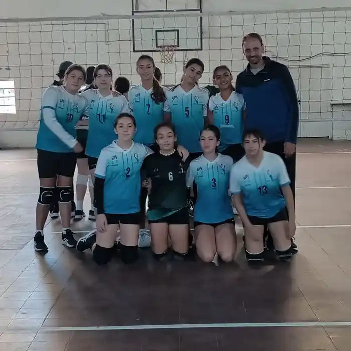 Vuelta con garra: AVG volvió a competir en Sub 14 femenino tras varios años