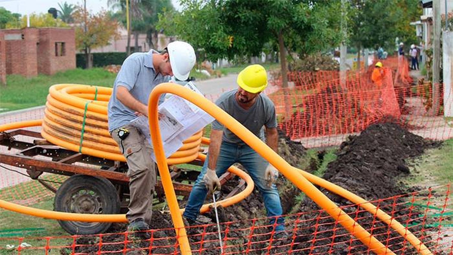 Desde la provincia proyectan nuevas inversiones para  extender la red de gas natural 