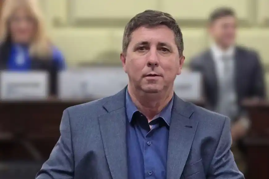 Pirola apoyó y pidió revisar los ajustes a los jubilados mejor pagos.