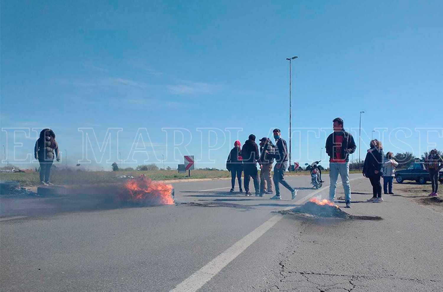 Vecinos afectados por los cortes en la Ruta 226: "Tenemos derecho a transitar libremente"