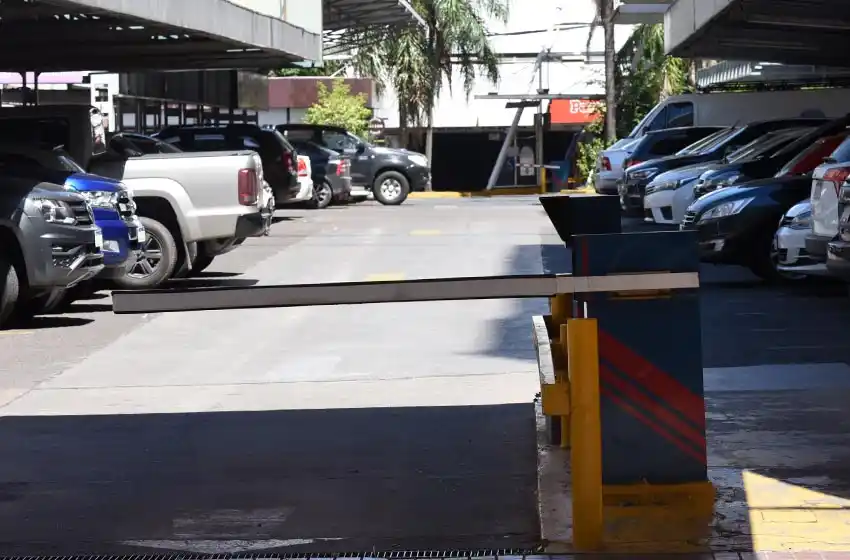 La crisis desnuda cocheras menos ocupadas y cada vez más caras