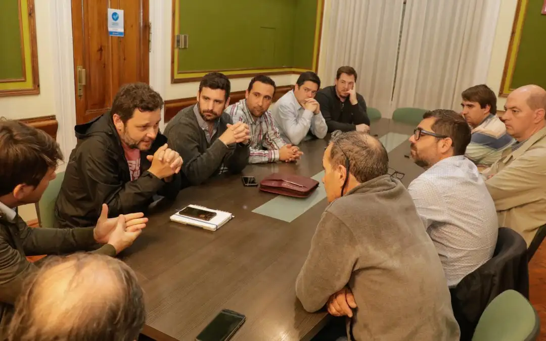 Norberto Rossi, Gastón Irazusta, Pablo Bugnone, Sebastián Díaz, Ignacio Farfán, José Luis Alfaro, Exequiel Quinteros, Daniel Garbino, Álvaro Lonardi y José El Kozah    