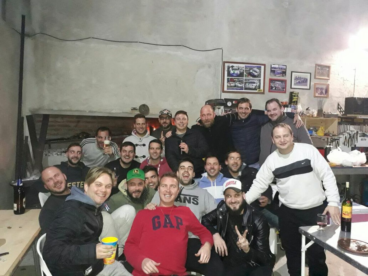 Día de la Amistad: Las peñas con amigos, una tendencia que crece
