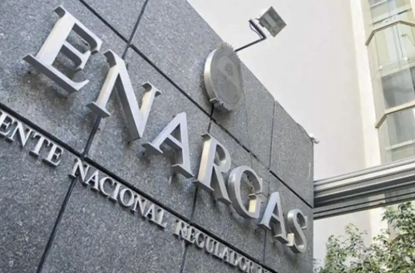 Audiencia pública de Gas: "Hablarle de un aumento de tarifas al usuario, es criminal"