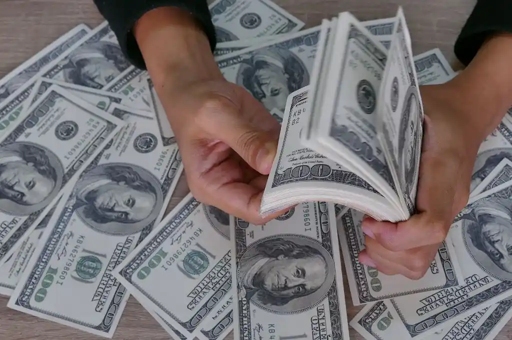 Estafa millonaria en Funes: arrestaron a un matrimonio