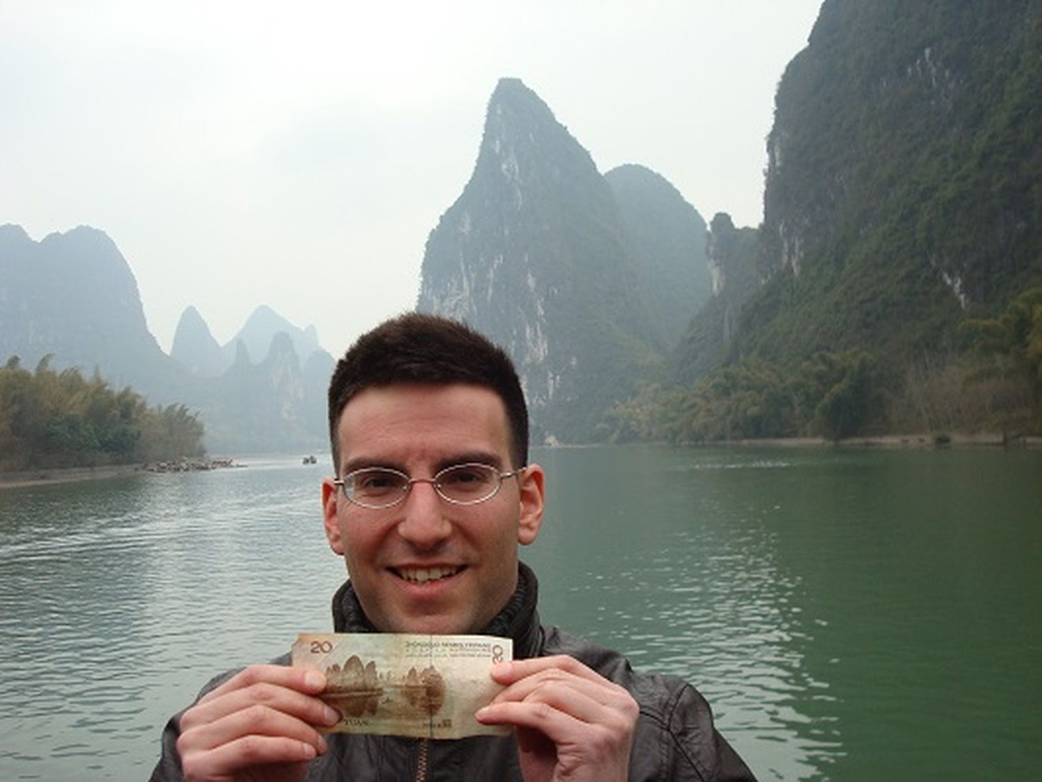 Guillermo Santa Cruz: De Rebelde way a la China