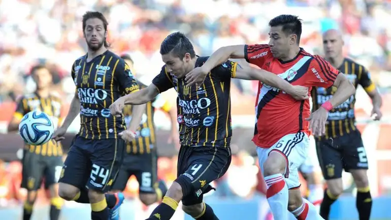 River logra la ventaja ante Olimpo y vuelve a quedar en la cima del campeonato