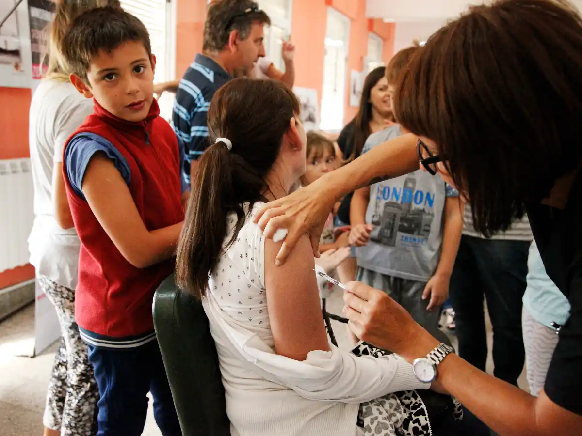 Fiebre amarilla: horarios de vacunación en el Hospital Iturraspe 