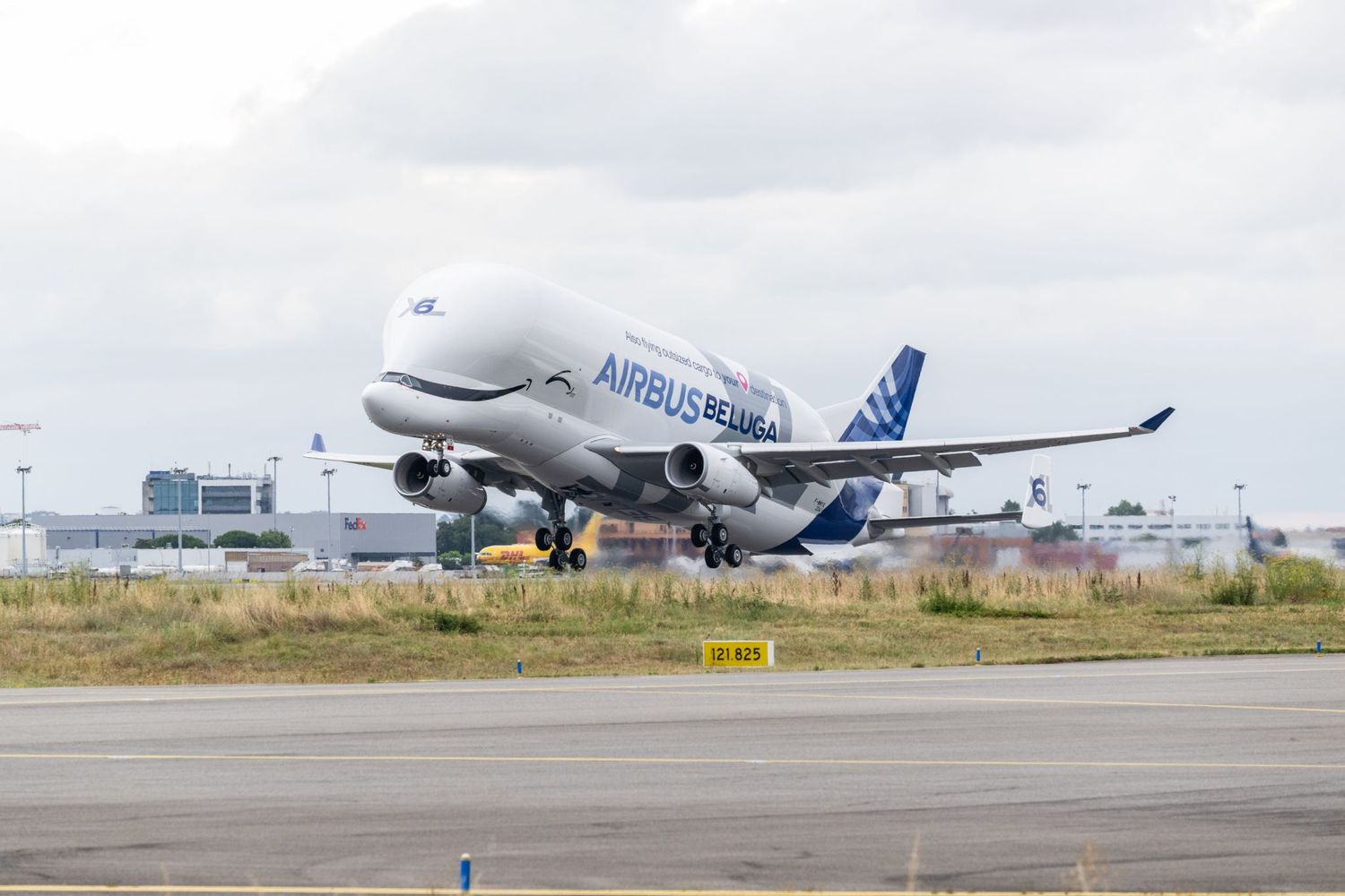 El último Airbus Beluga XL despega por primera vez