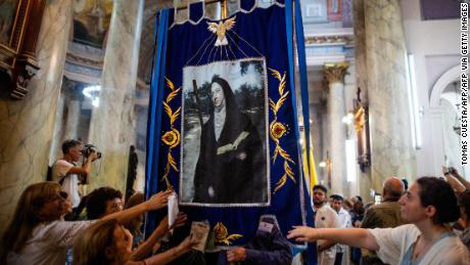 Canonización. De Mama Antula en el Vaticano