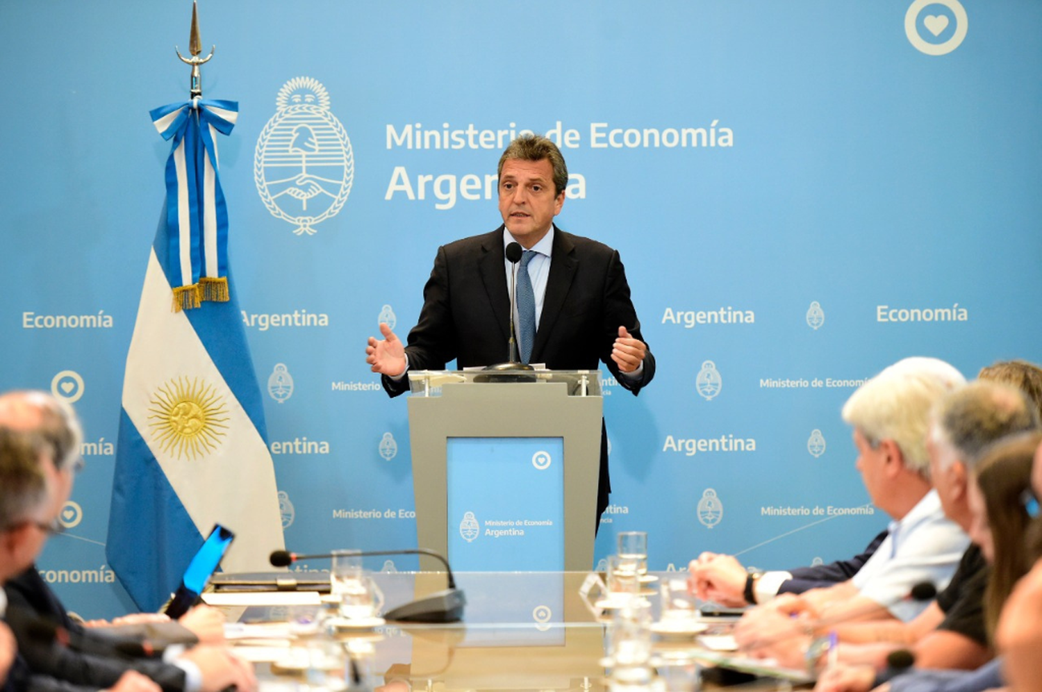 Massa anunció la eliminación de derechos de exportación para la venta de vehículos