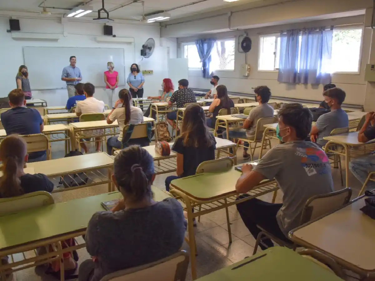 Comenzó el seminario de ingreso para Ingeniería Industrial
